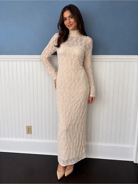 NWT Antonio Melani Katelyn Long Sleeve Puckered Jacquard Midi Dress ~Oatmeal M